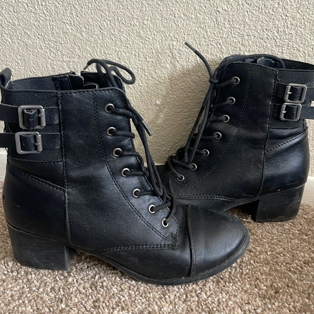 Black lace up boots!